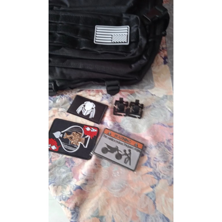 Naszywka na rzep Predator photo review