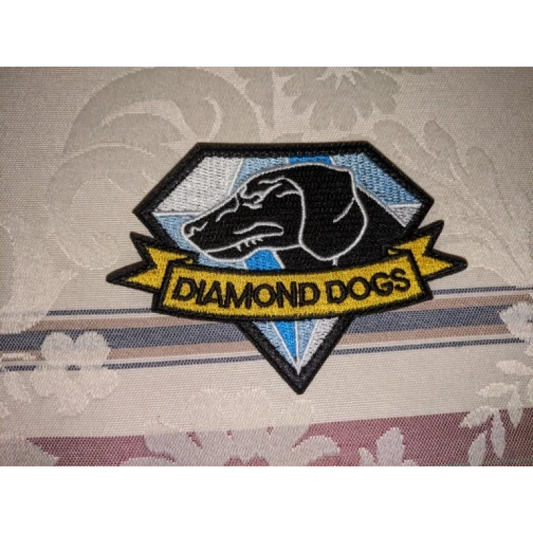 Naszywka Diamond Dogs photo review