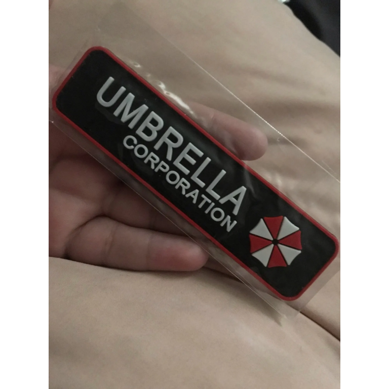 Naszywka Umbrella Corporation photo review