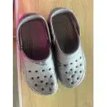 Taktyczne Crocsy w białym kamuflażu photo review