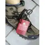 Brązowe wodoodporne zamszowe buty trekkingowe photo review