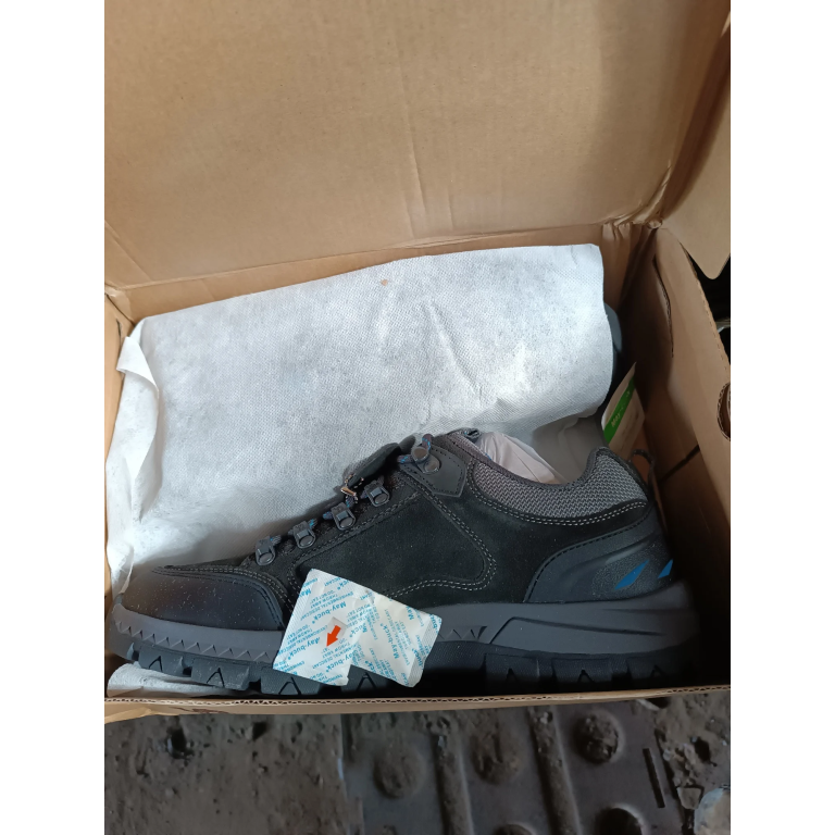 Niskoprofilowe wodoodporne buty "Camel" photo review