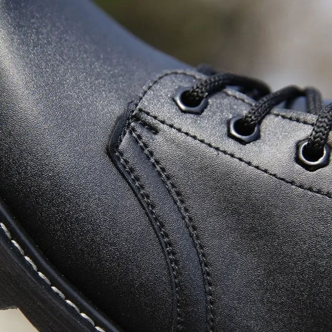 Czarne skórzane buty taktyczne ze stalowym noskiem - obrazek 5