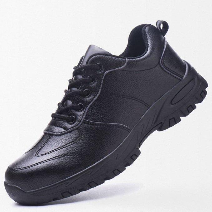 Czarne buty taktyczne robocze