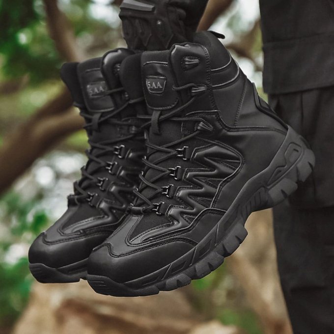 Czarne taktyczne buty trekkingowe - obrazek 3
