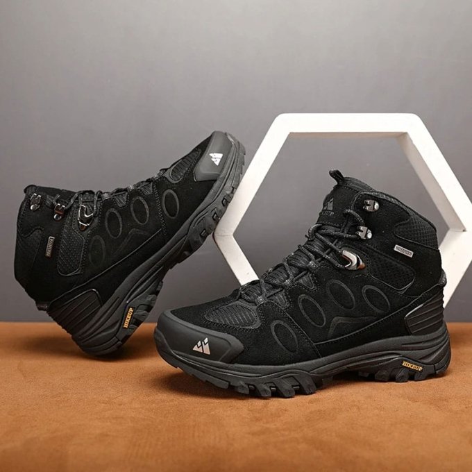 Czarne wodoodporne zamszowe buty trekkingowe - obrazek 5