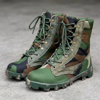 Camouflage combat boots Woodland
