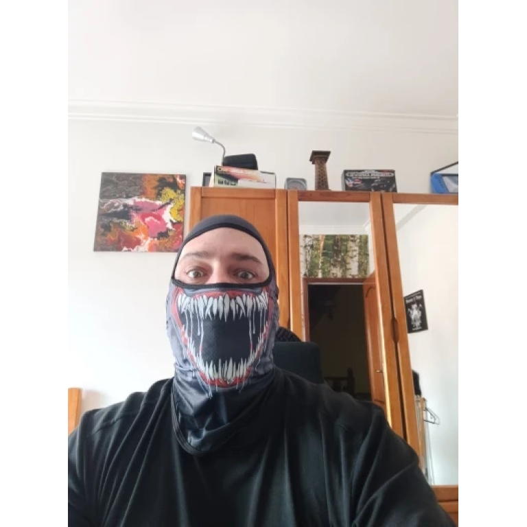 Kominiarka Venom photo review