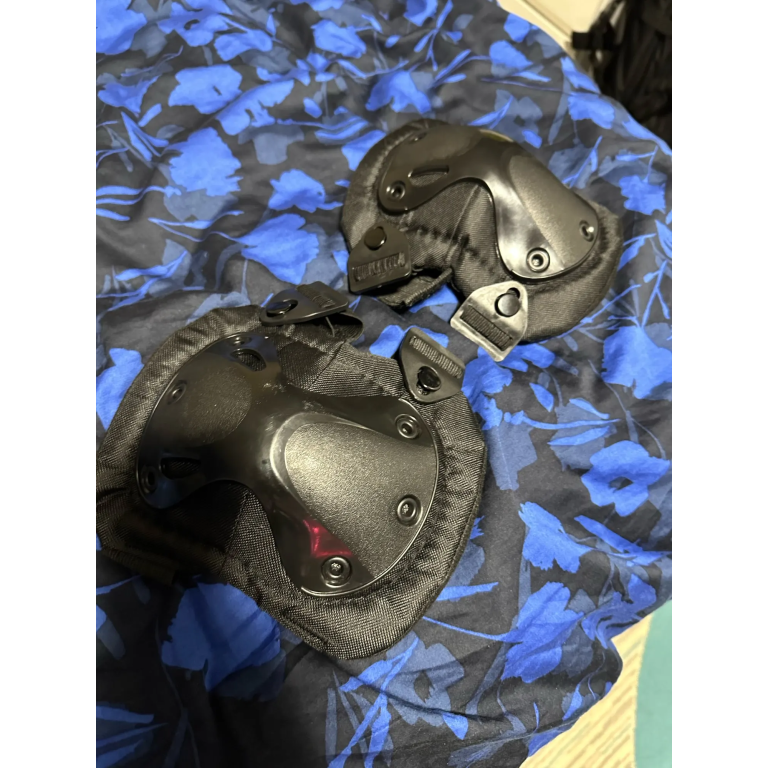 Taktyczne ochraniacze na łokcie i kolana Multicam photo review