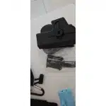 Praworęczna kabura Glock 17 z ładownicami na magazynki 9 mm photo review