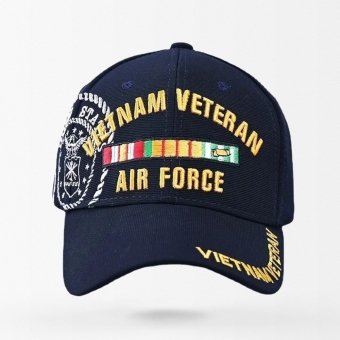 Czapki weteranów wojny wietnamskiej