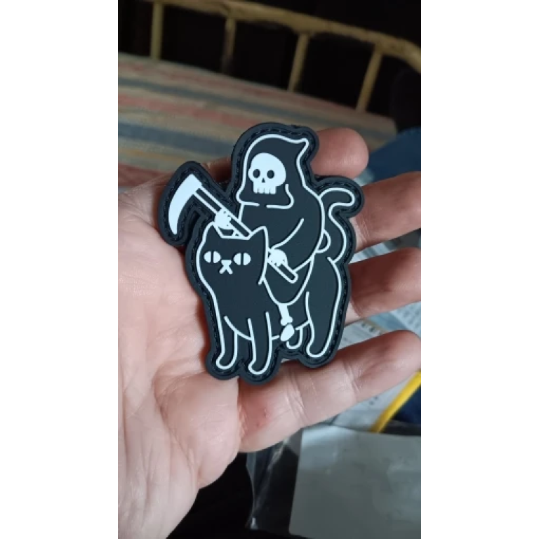 Naszywka PVC Sickle Reaper świecąca w ciemności photo review